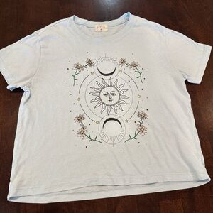 Sun and Moon Graphic Tee size M